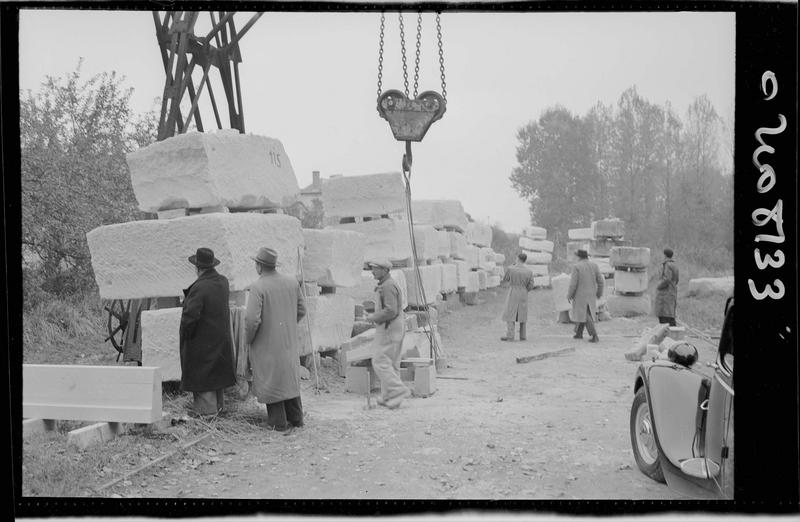 Travaux de restauration : blocs de pierre