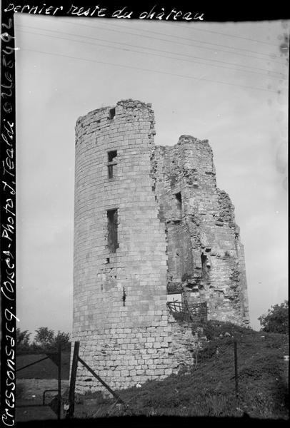 Donjon : dernier reste du château