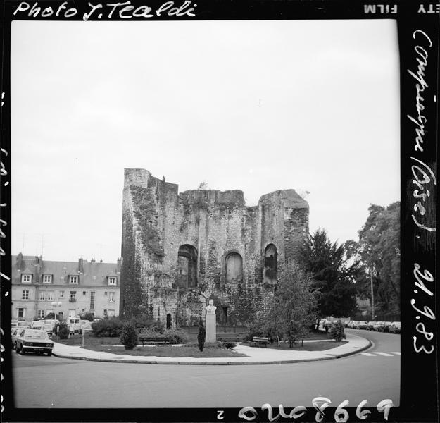 Intérieur des ruines