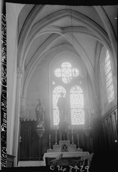 Intérieur : le choeur