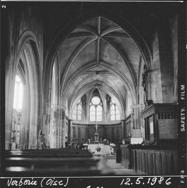 Intérieur : le choeur