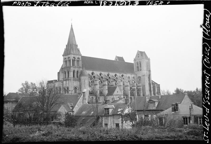 Ensemble sud-ouest de l'église abbatiale