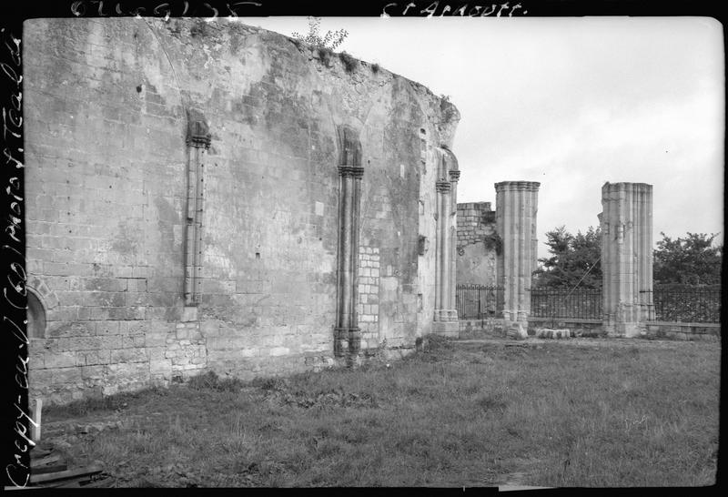 Façade en ruines