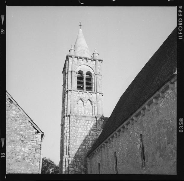 Clocher, côté ouest