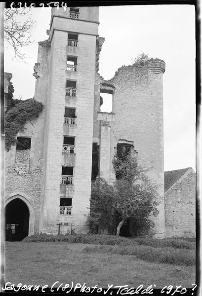 Donjon en ruines