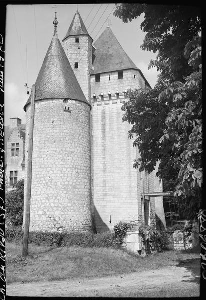 Châtelet d'entrée