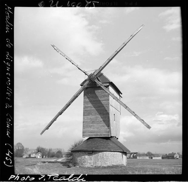 Vue d'ensemble du moulin à vent