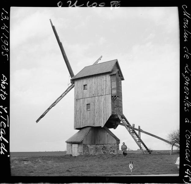 Vue d'ensemble du moulin à vent