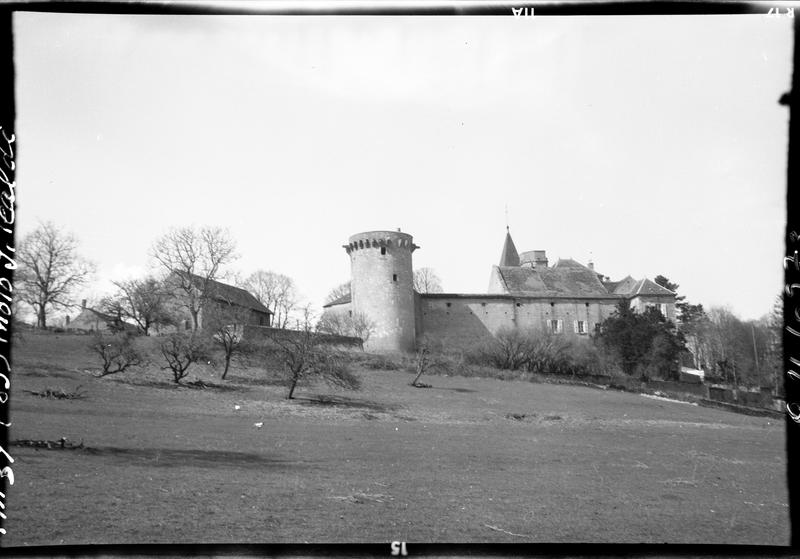 Vue éloignée sur l'ensemble