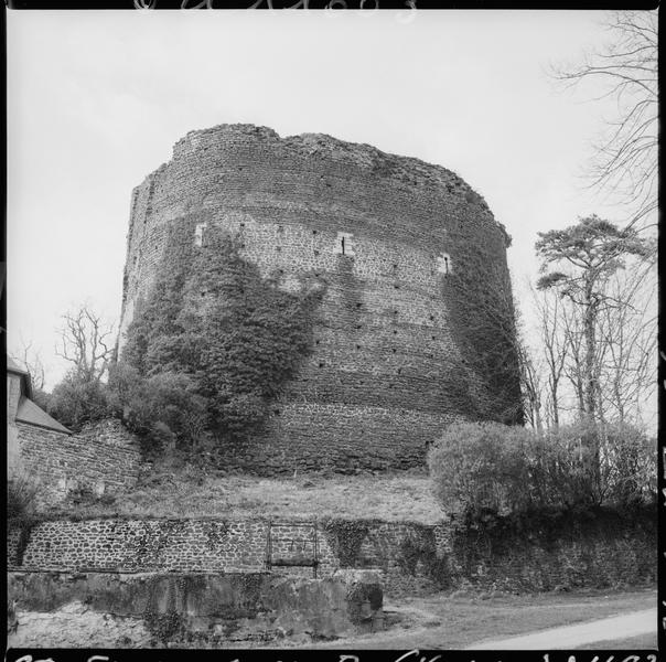 Donjon en ruines