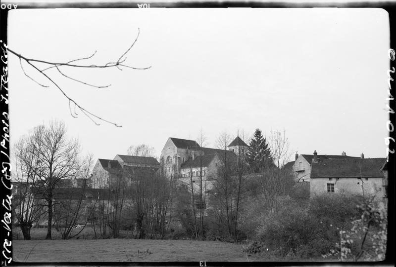 Vue éloignée sur l'ensemble