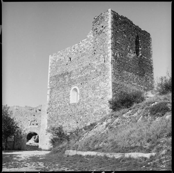 Donjon en ruines