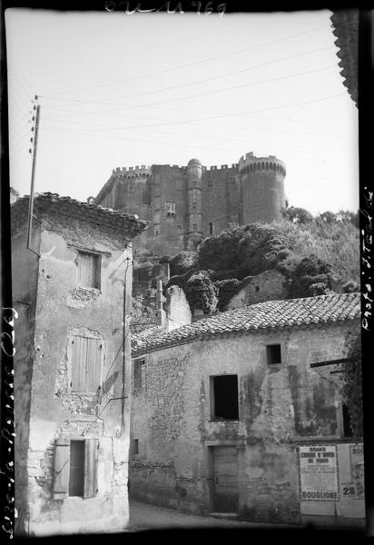 Ensemble depuis des maisons