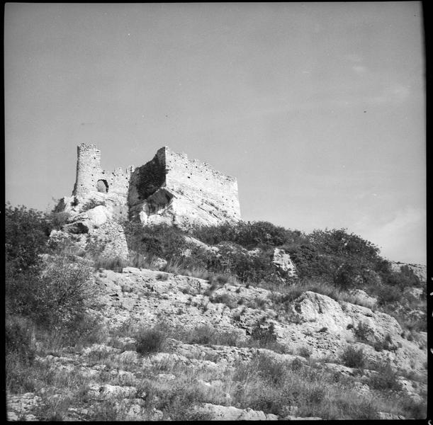 Corps de logis en ruines