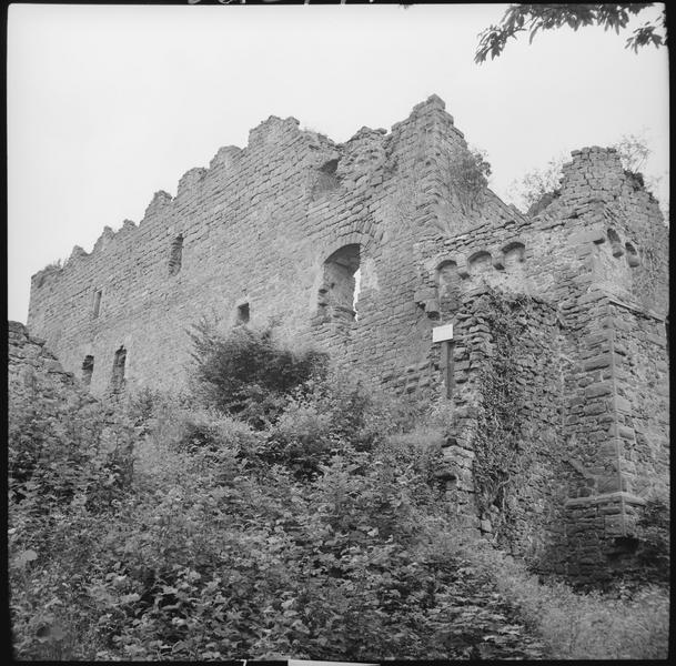 Enceinte en ruines