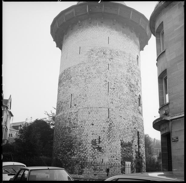 Ancien donjon du château de Philippe-Auguste