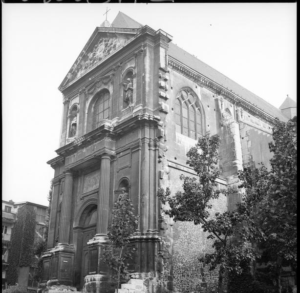 Chapelle : façade ouest