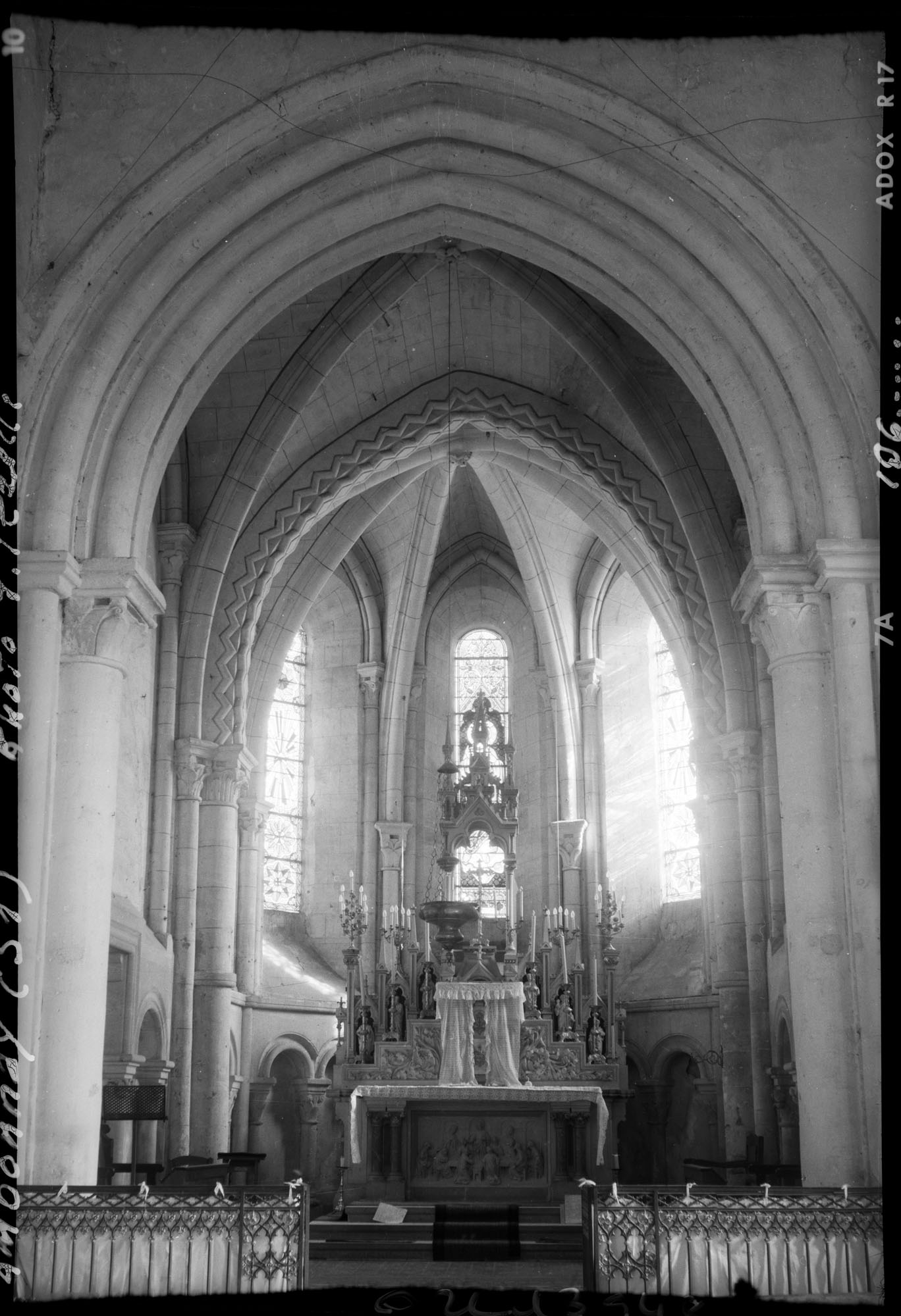 Intérieur : le choeur