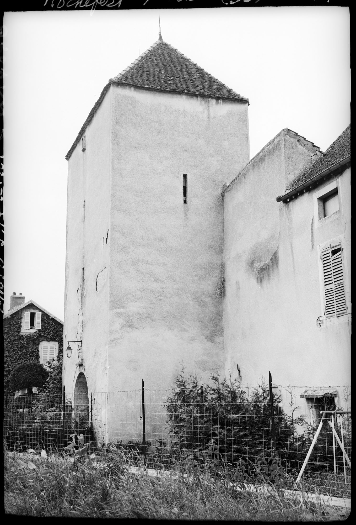 Fortification : porte du pont
