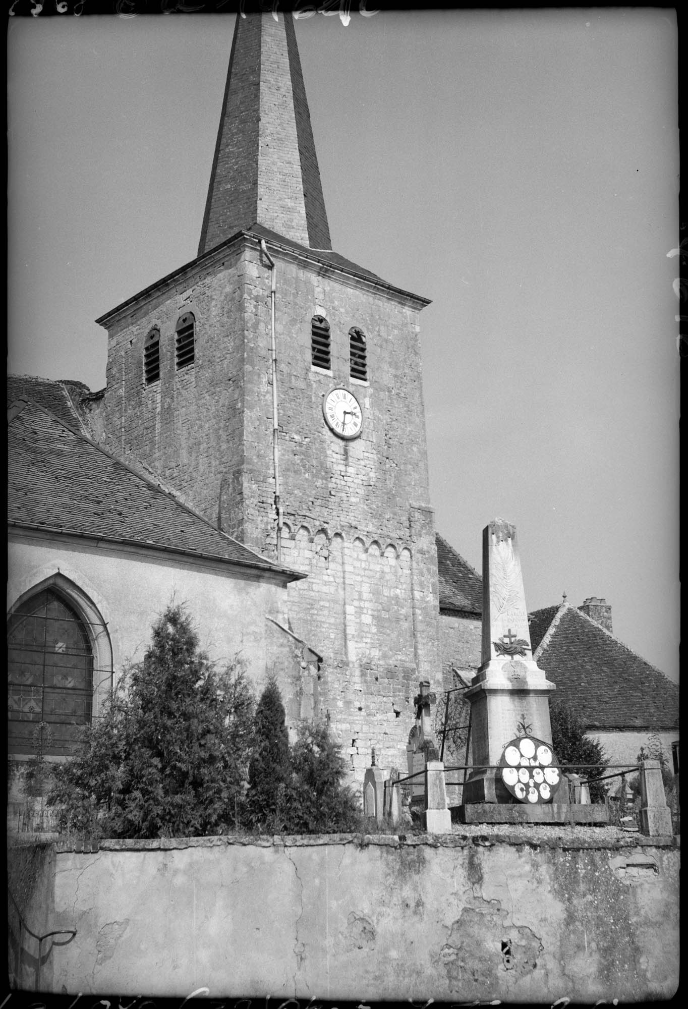 Clocher sur façade sud