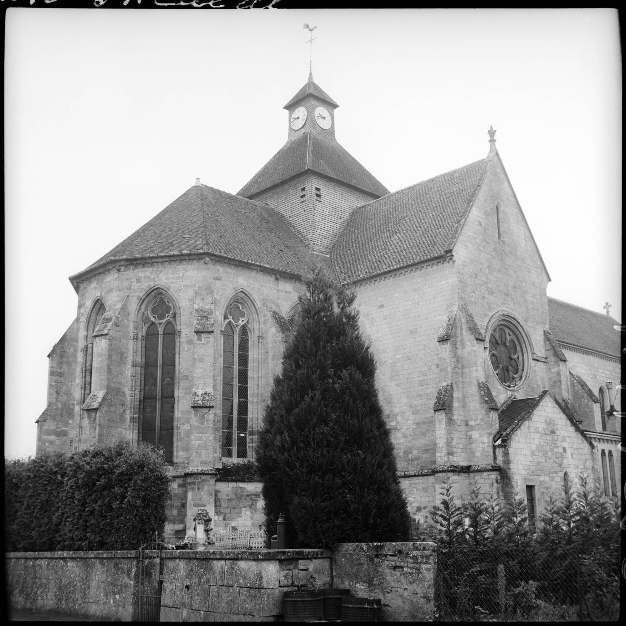 Abside et transept nord