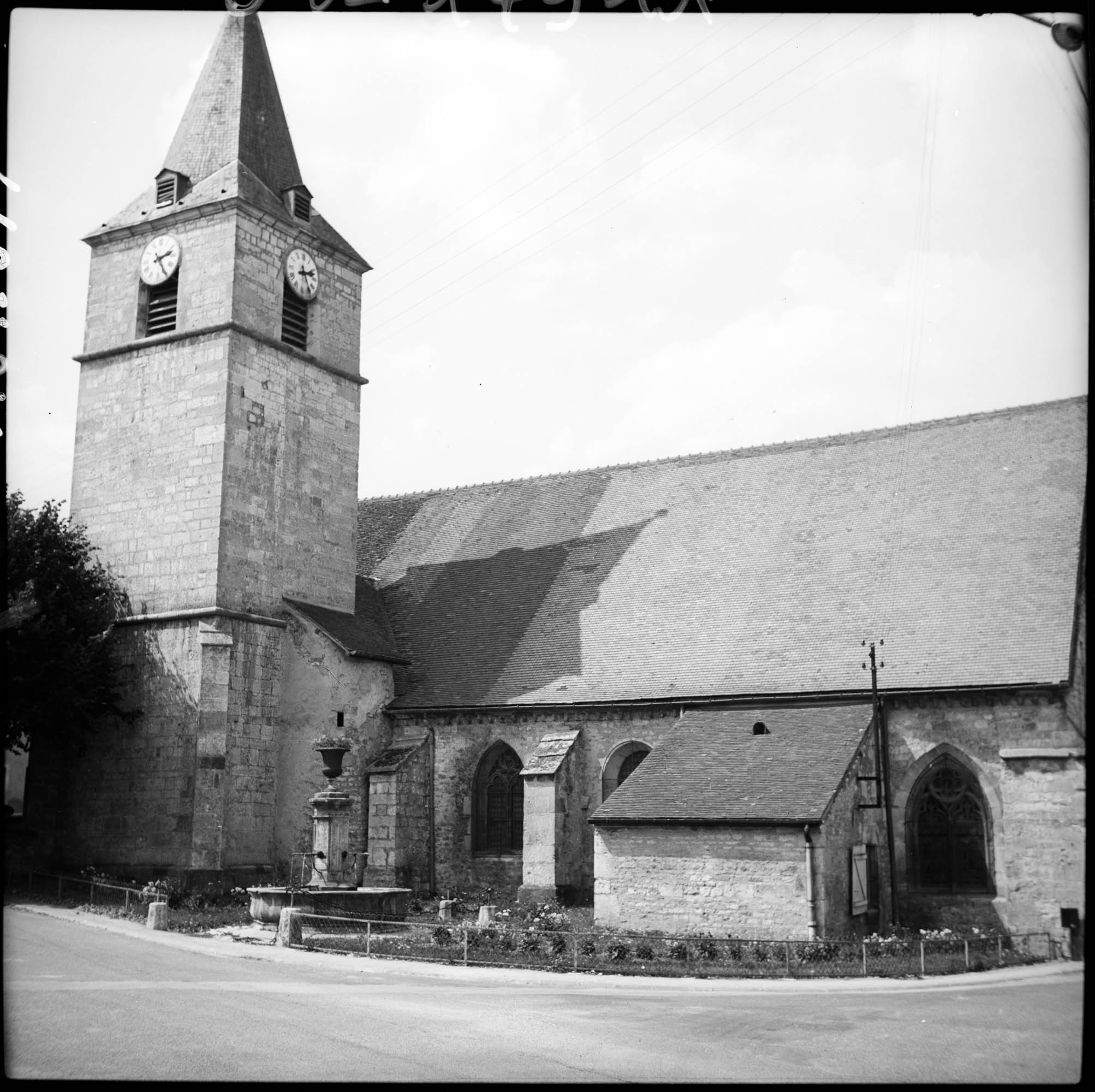 Façade sud et clocher