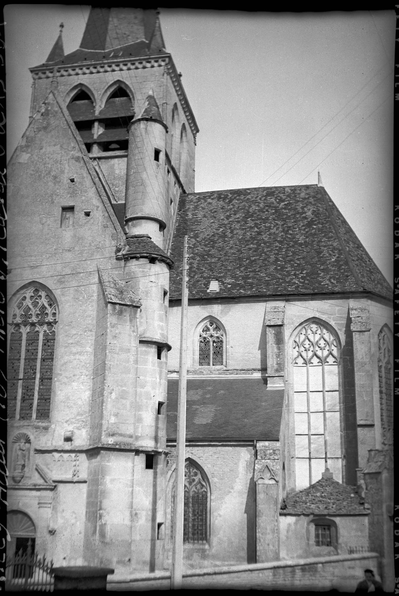 Façade ouest, vue partielle