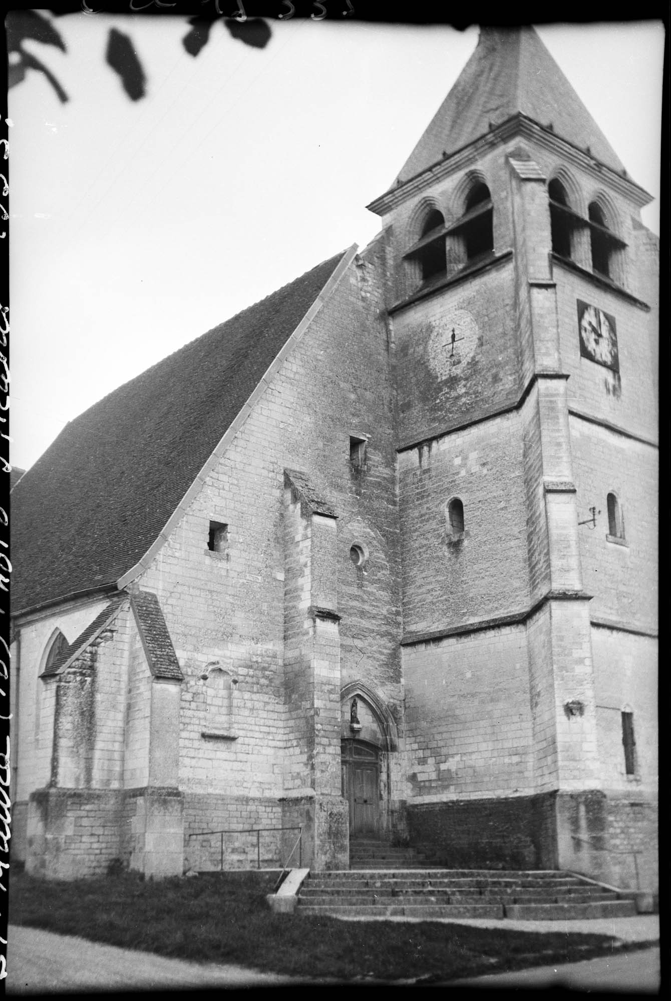 Façade ouest et clocher