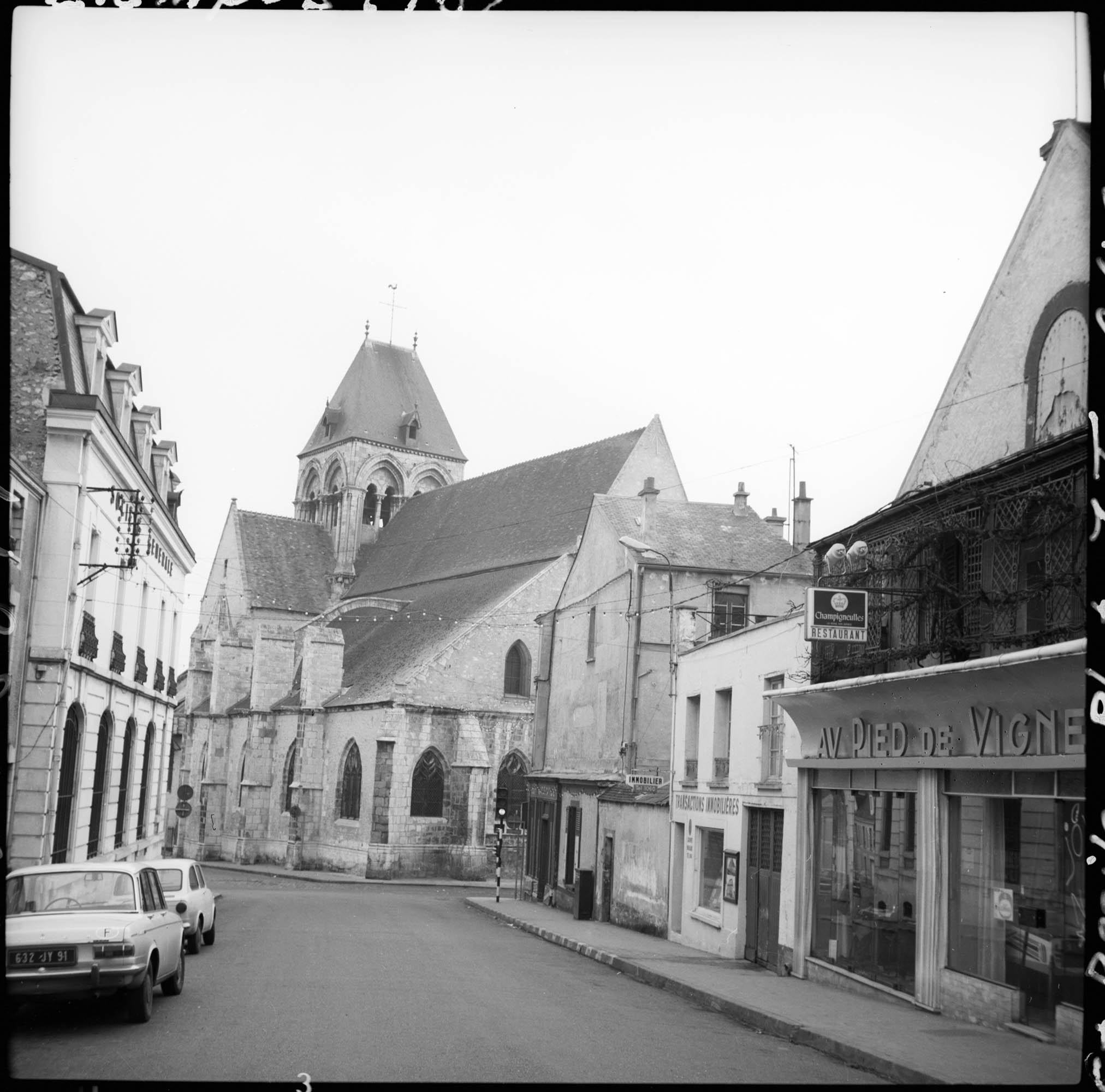 Ensemble nord-ouest et clocher