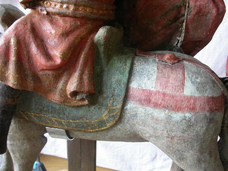 groupe sculpté : la Charité de saint Martin, détail
