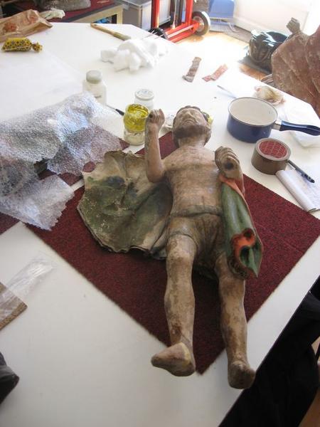 groupe sculpté : la Charité de saint Martin, détail
