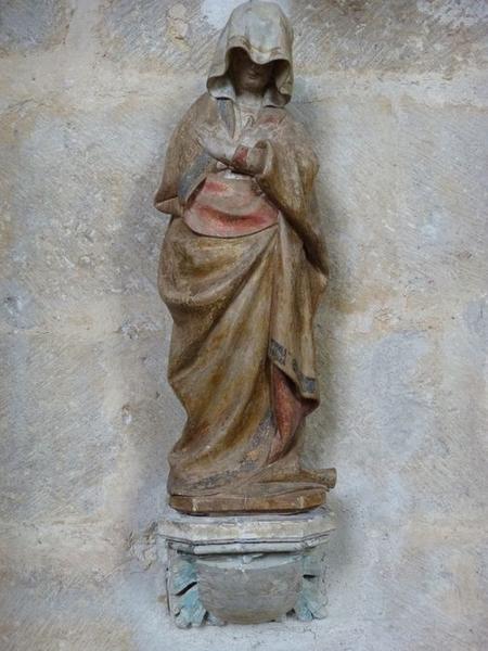 statue : Vierge deuillante, vue générale