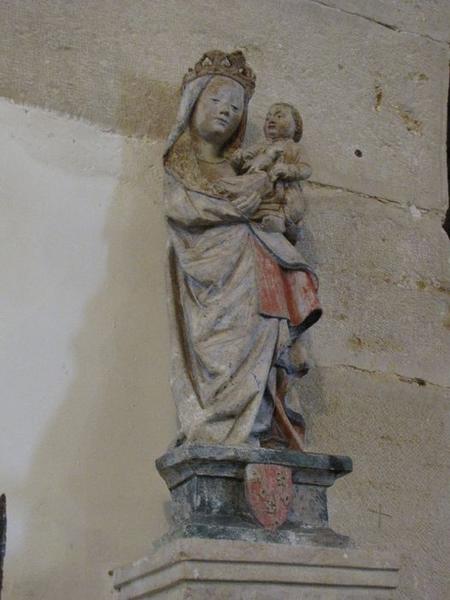 statue : Vierge à l'enfant, vue générale