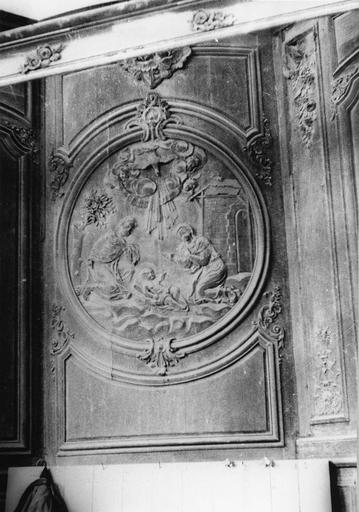 lambris de revêtement, bas-relief représentant La Nativité, bois, 18e siècle - © Ministère de la Culture (France), Médiathèque du patrimoine et de la photographie (objets mobiliers), tous droits réservés