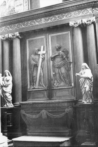 lambris de revêtement, bioseries du 18e siècle - © Ministère de la Culture (France), Médiathèque du patrimoine et de la photographie (objets mobiliers), tous droits réservés