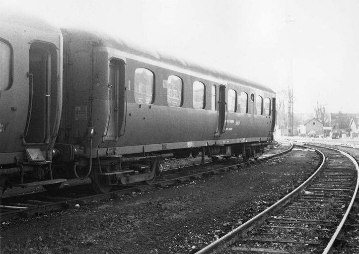 Rame de six véhicules type express, B11Tz47433