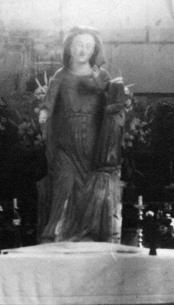 statue : Vierge à l'Enfant