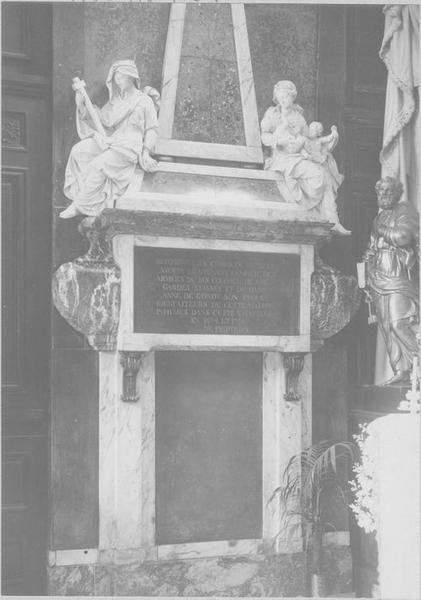 monument funéraire de Pierre Stoppa, lieutenant général des armées du roi, et d'Anne de Gondy, sa femme, vue générale