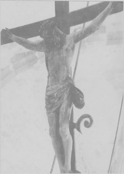 statue : Christ en croix, vue générale - © Ministère de la Culture (France), Médiathèque du patrimoine et de la photographie (objets mobiliers), tous droits réservés