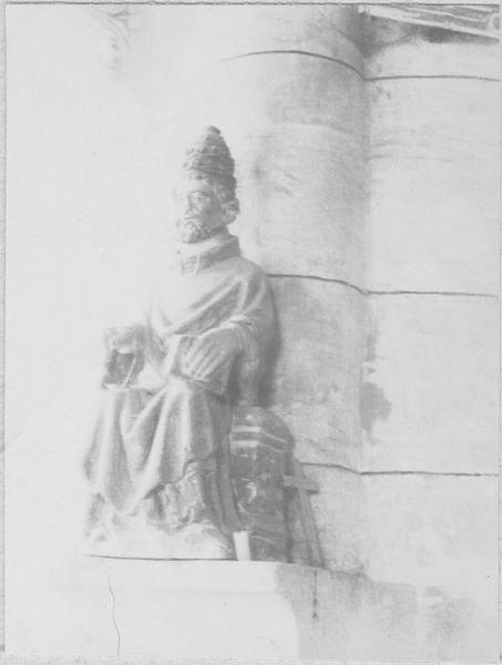 statue : saint Pierre assis, vue générale - © Ministère de la Culture (France), Médiathèque du patrimoine et de la photographie (objets mobiliers), tous droits réservés