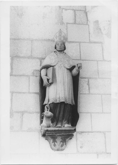 statue : Saint Hubert, vue générale