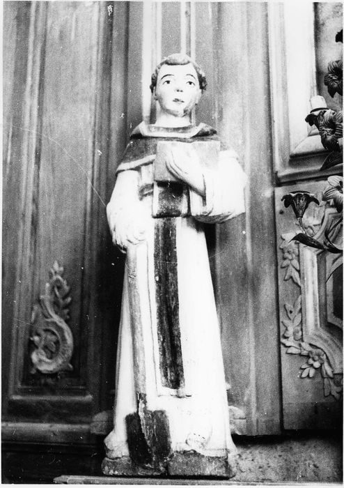 statue : Saint Fiacre, vue générale