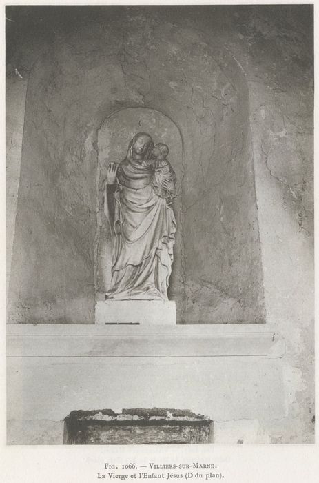 Statue : Vierge à l'Enfant