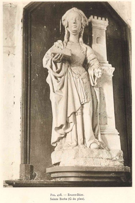 statue : sainte Barbe