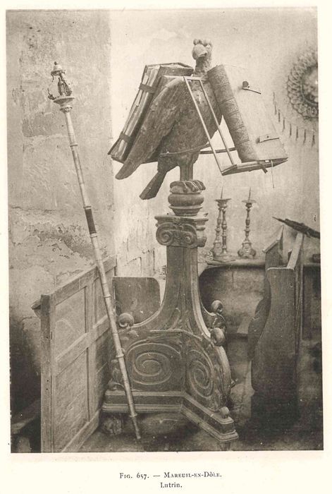 lutrin (aigle-lutrin)
