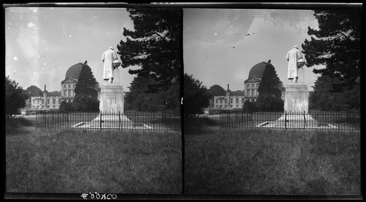 Observatoire et statue de Jules Janssen vue de dos