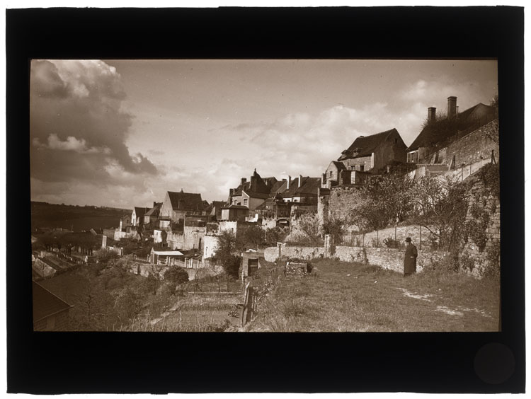 Chemin de ronde à l’est : vieille ville