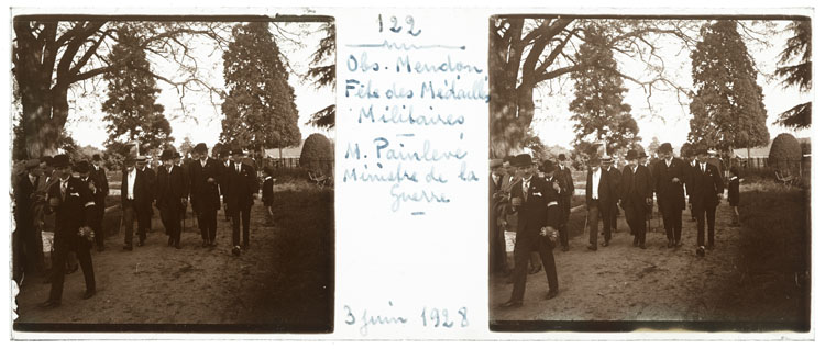 Fête des médaillés militaires : Paul Painlevé, ministre de la Guerre, en compagnie des officiels