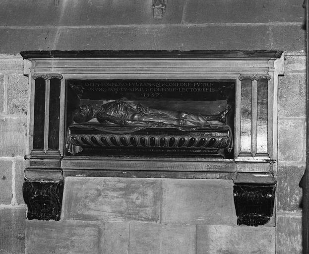 bas-relief : La Mort, marbre, 1557