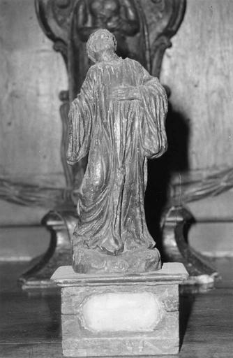 statuette-reliquaire appartenant à un ensemble de quatre éléments, représentant un saint en extase, vue de face - © Ministère de la Culture (France), Médiathèque du patrimoine et de la photographie (objets mobiliers), tous droits réservés